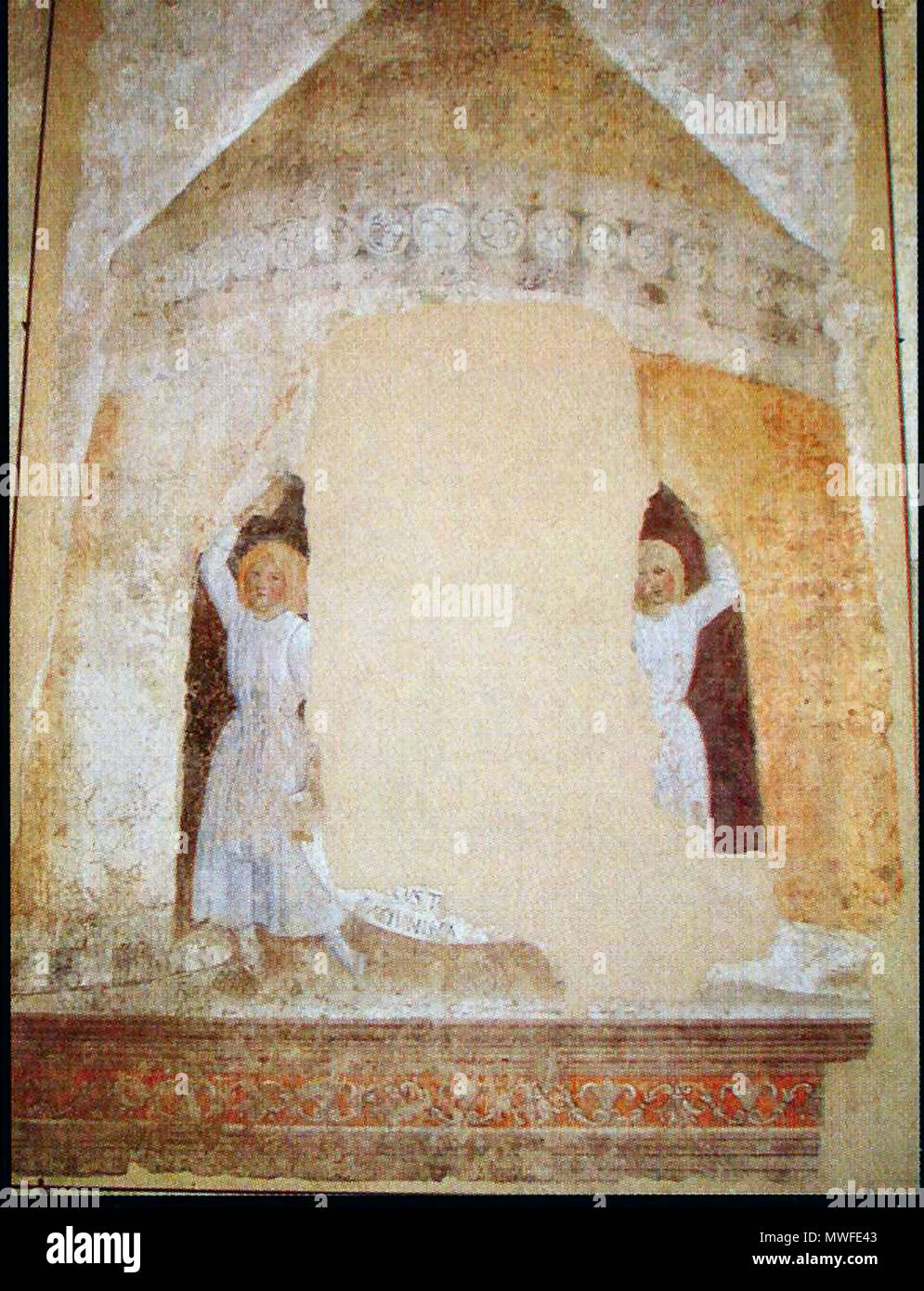 . Italiano : Pier Francesco Fiorentino, reggicortina attribuito, Angeli, Certaldo, Chiesa di SS. Tommaso e Prospero, XV Secolo . 15e siècle. Pier Francesco Fiorentino, attr. Reggicorina 120 angeli Cert Banque D'Images