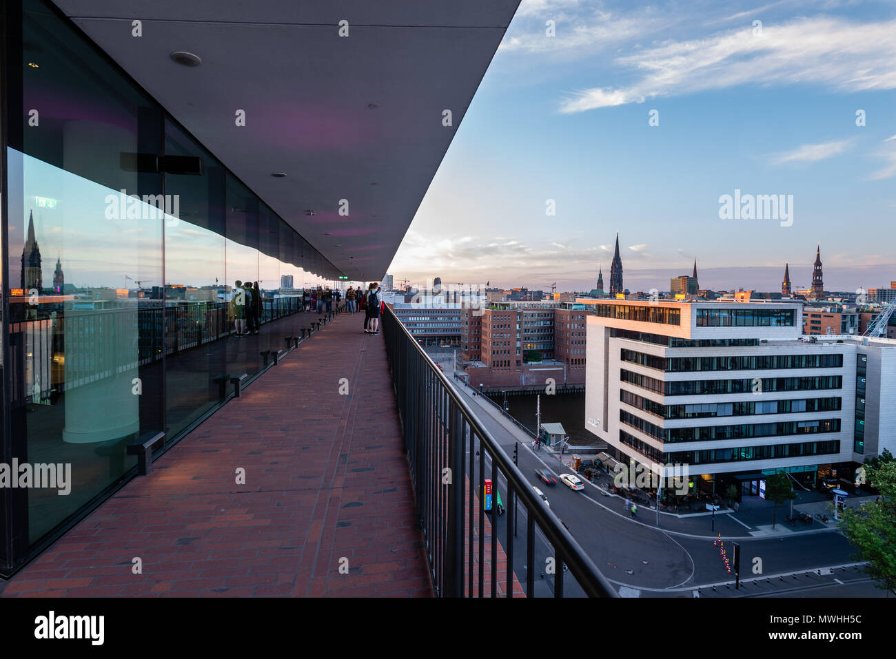 Vue depuis de Plaza Elbphilarmonie, Hambourg Banque D'Images