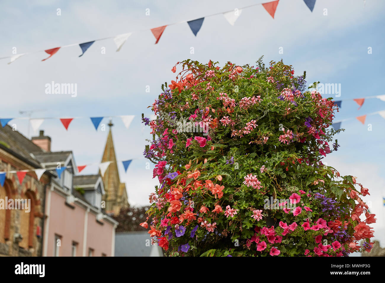 Décoration dans la ville de Tenby, une ancienne ville fortifiée ; maintenant une destination touristique dans le comté de Pembrokeshire, Pays de Galles, Royaume-Uni. Banque D'Images