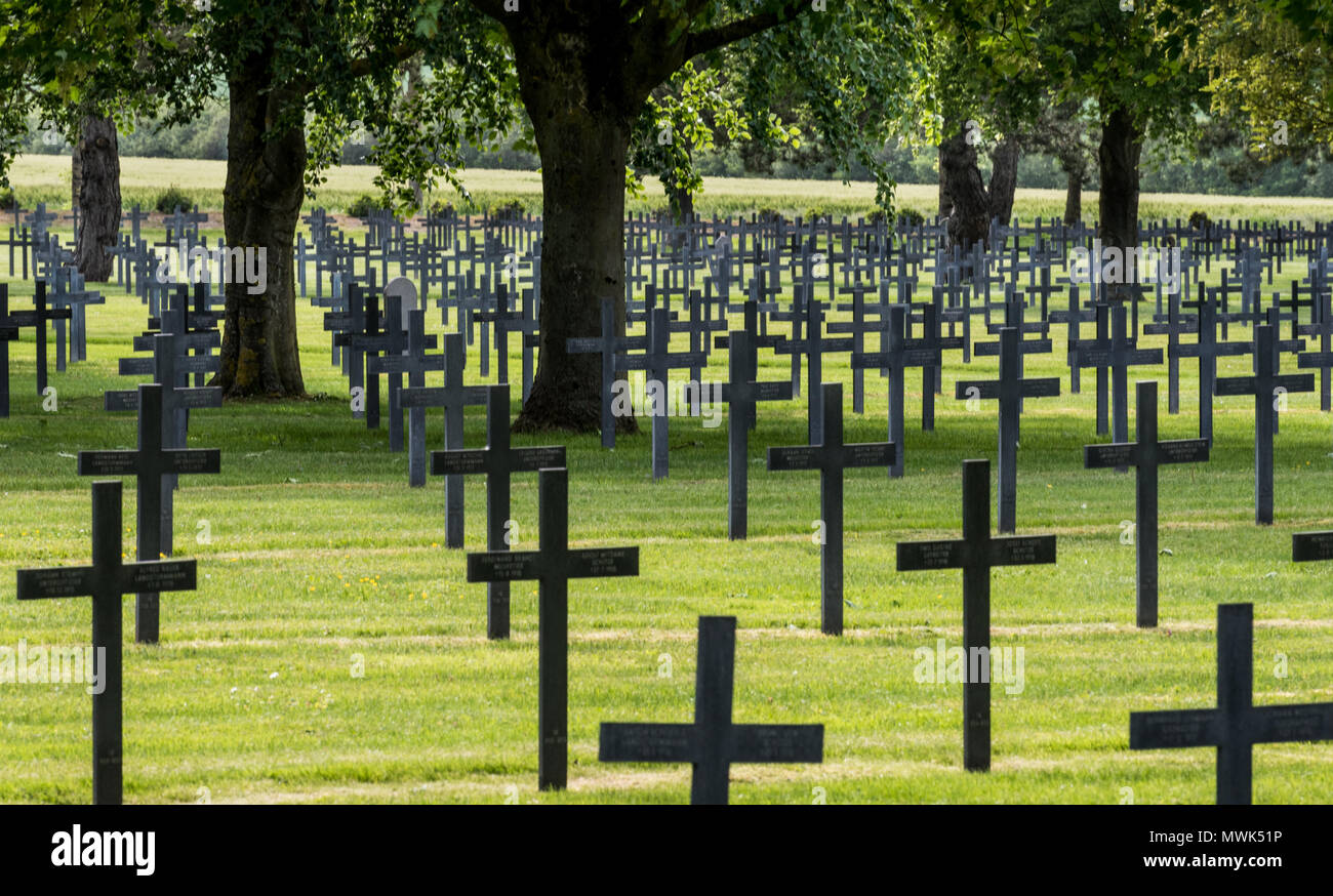 Cimetière allemand Première Guerre mondiale Neuville St Vaast, près d'Arras, France Banque D'Images