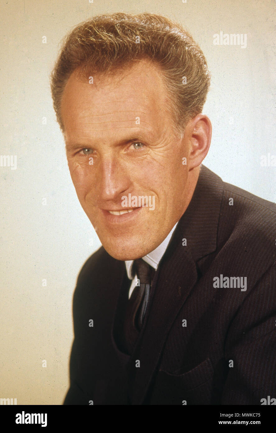BRUCE FORSYTH (1928-2017) English À propos de l'artiste télévision 1962 Banque D'Images