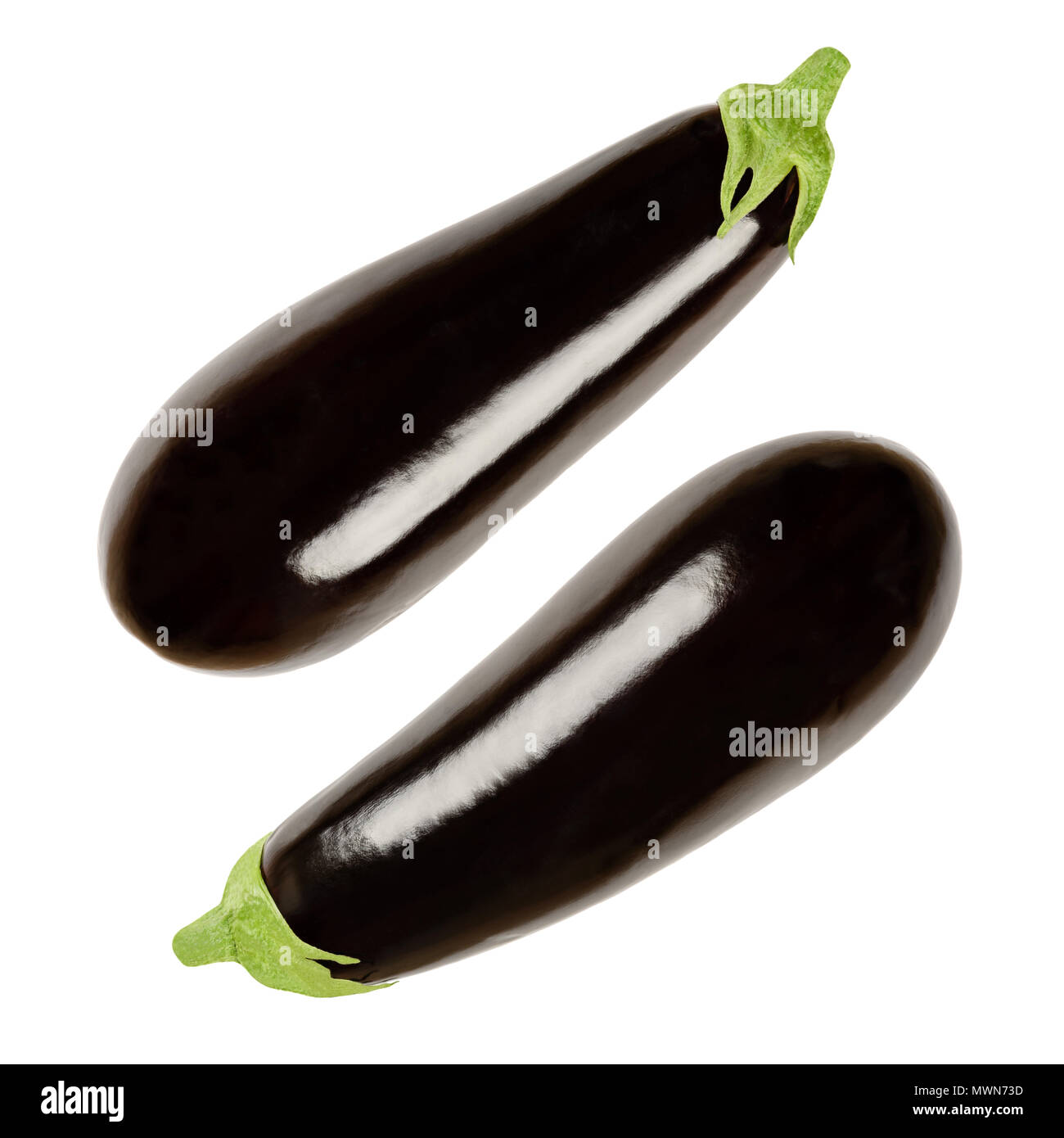 Deux aubergines à partir de ci-dessus. Solanum melongena, aubergine brinjal ou également. Morelle. De forme ovale allongée, fruits à peau noire utilisée pour la cuisson.Photo Banque D'Images