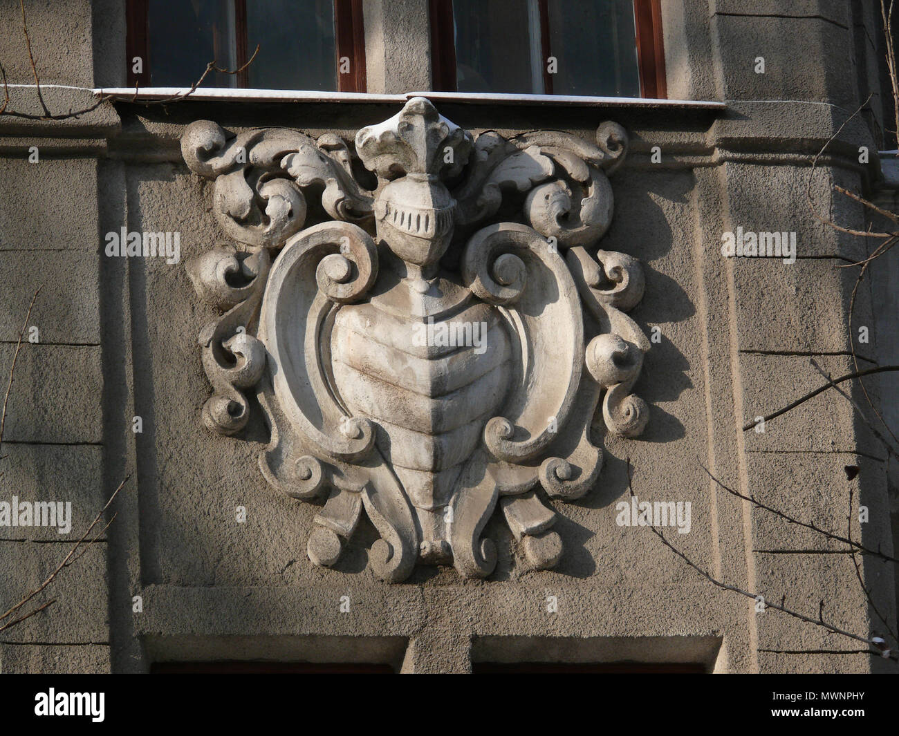 Français : Maison aux chimères Kharkov (1912-1914). Женской гимназии Здание  Русский : Покровской химерами (Дом с), ул. Чернышевская, 79, Харьков. Сдачи  - 1914 Год, автор - Покровский Николаевич Владимир-архитектор Величко и