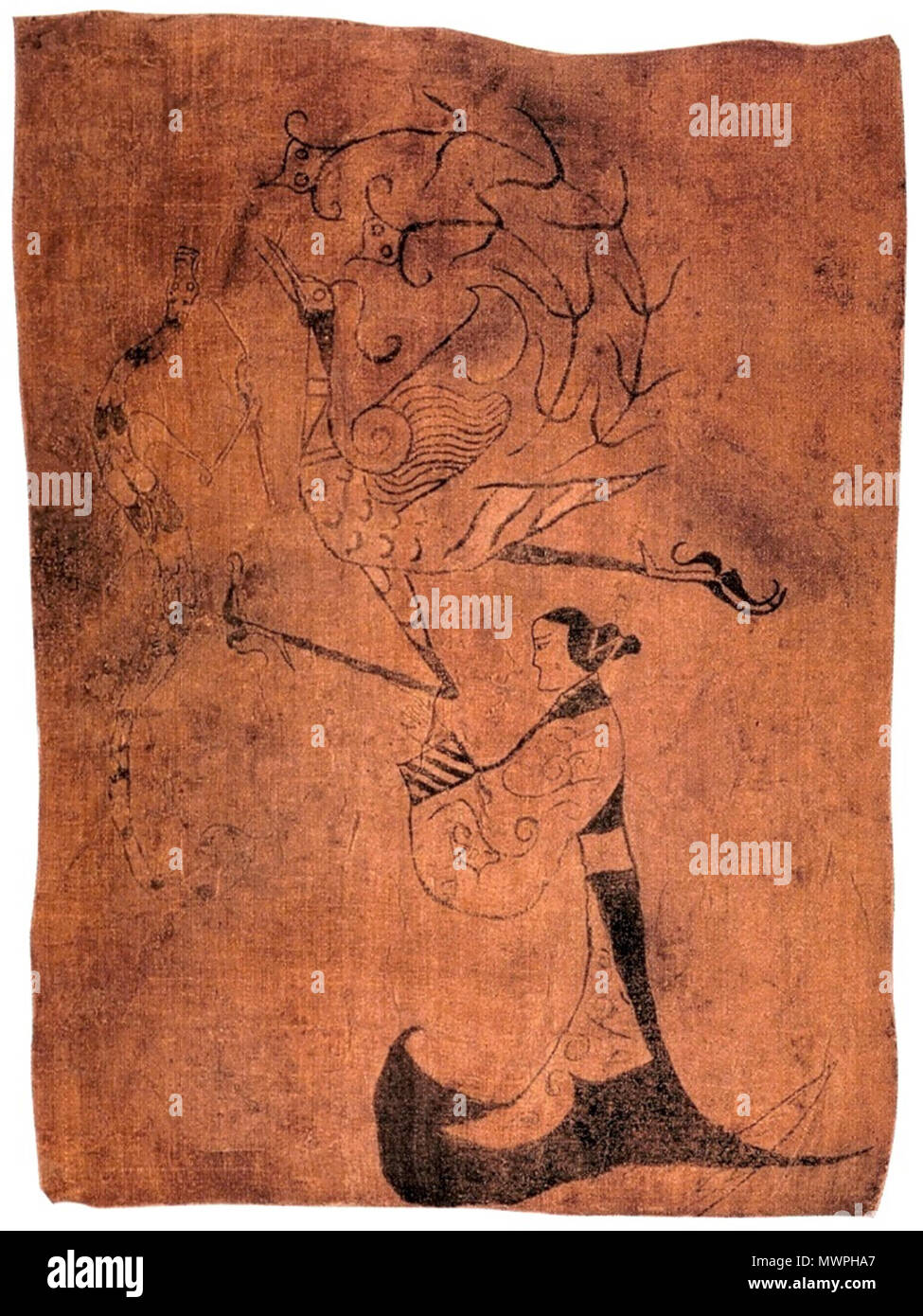 . Anglais : Femme, Dragon et Phoenix (Chine Ancienne peinture) Русский : 'Картина фениксом драконом Дама с и' (Хунаньский музей). Найдена в 1973г.. Китайский живописец 151 Неизвестный Dama s drakonom je feniksom Banque D'Images