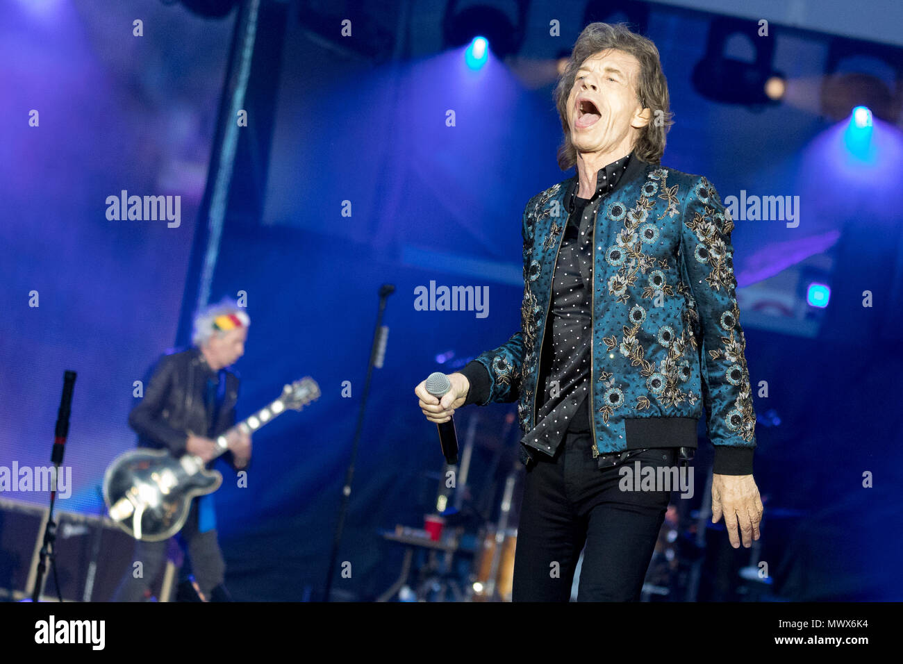 Les Rolling Stones en concert sur scène durant la tournée Aucun filtre au Ricoh Arena de Coventry, Royaume-Uni, 2 juin 2018. Banque D'Images