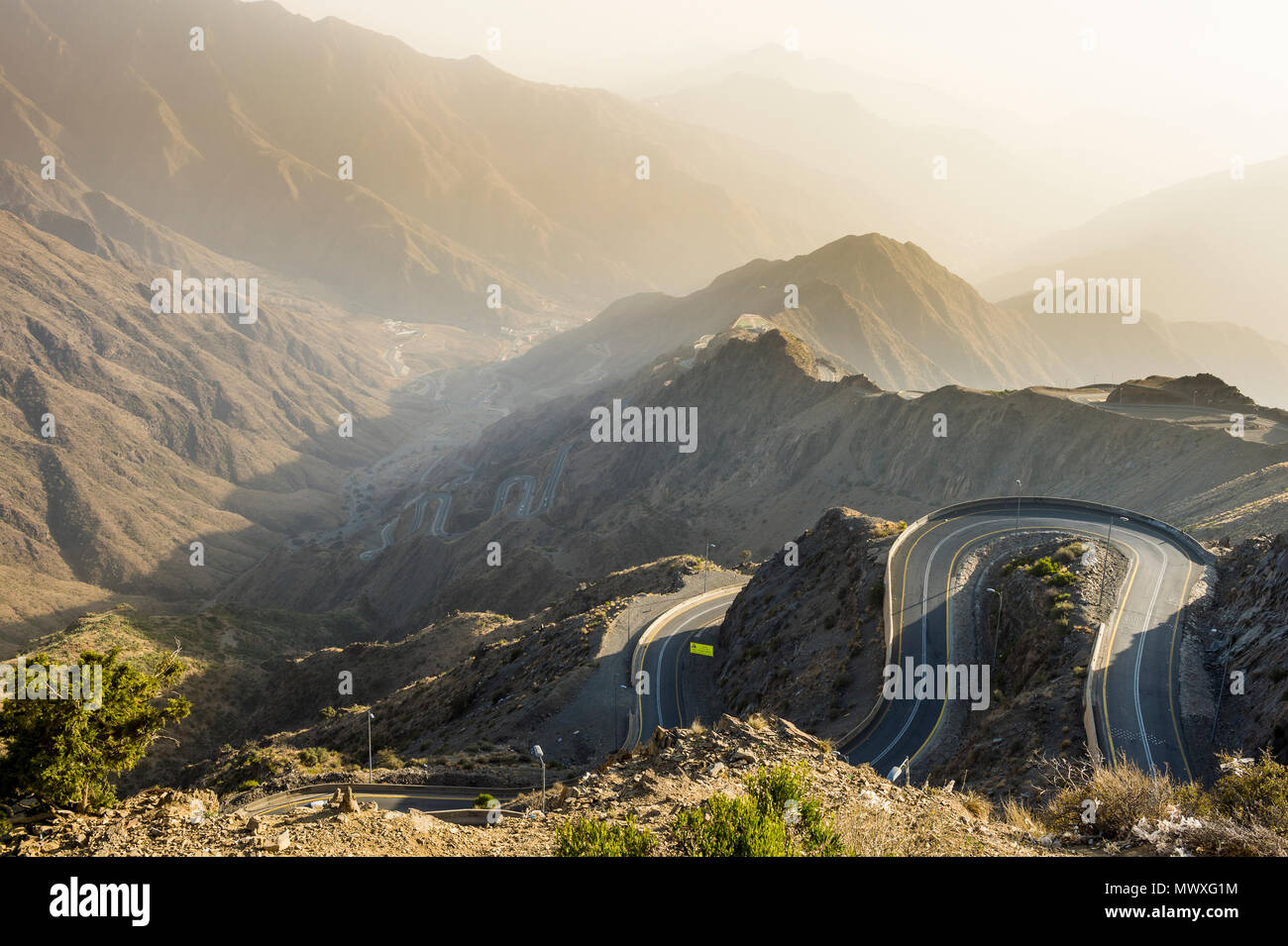 Magnifique paysage de montagnes autour de Mont Souda, plus haute montagne d'Arabie saoudite, Abha, Arabie saoudite, Moyen Orient Banque D'Images