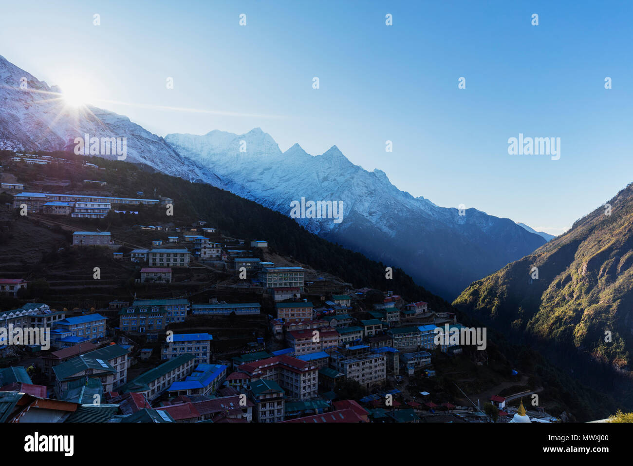 Namche Bazar, le parc national de Sagarmatha, Site du patrimoine mondial de l'UNESCO, vallée du Khumbu, Népal, Himalaya, Asie Banque D'Images