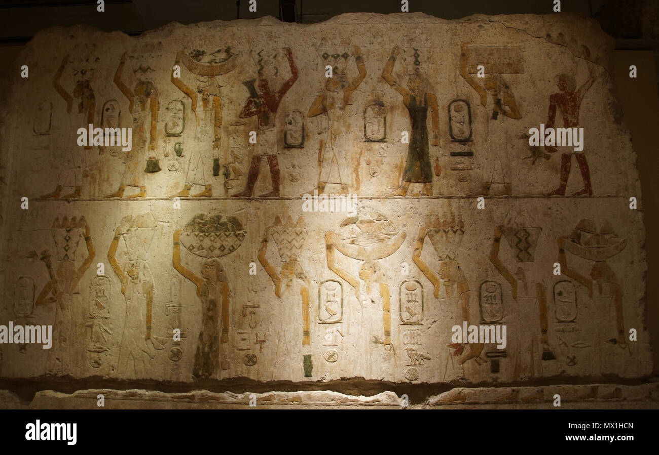 . Anglais : chambre funéraire d'Seshemnofer III dans le musée de l'Université de Tübingen (Allemagne) dans le château de Tübingen. 29 décembre 2011. Orignal Das wurde vor 2350 um 252 Grabkammer Seschemnofers Christus erstellt III (5) Banque D'Images