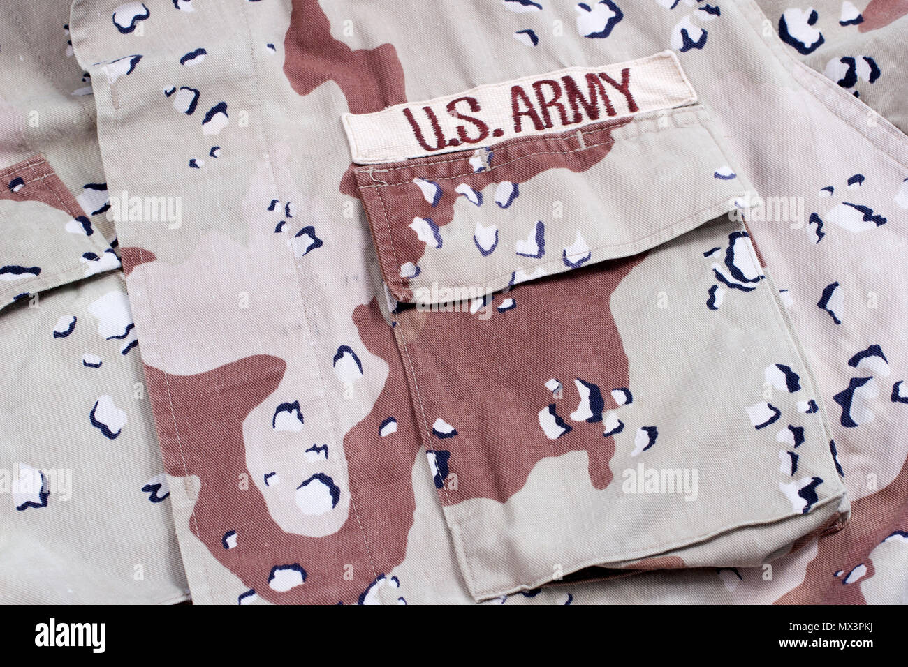 L'armée de l'armée américaine Tempête du désert camouflage avec porte-nom Banque D'Images