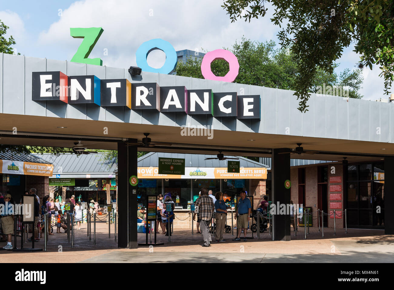 Entrée principale du Zoo de Houston. Houston, Texas, USA. Banque D'Images