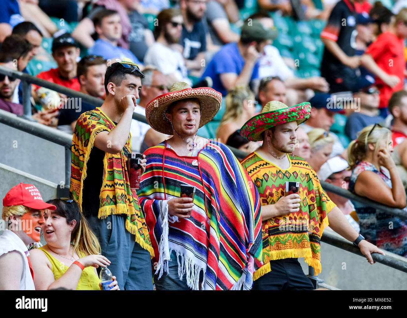 Londres, Royaume-Uni. 3e juin 2018. Les fans lors de la série mondiale de HSBC Le rugby à 7 au stade de Twickenham à Londres dimanche, 03 juin 2018. L'Angleterre, Londres. Credit : Crédit : Wu G Taka Taka Wu/Alamy Live News Banque D'Images