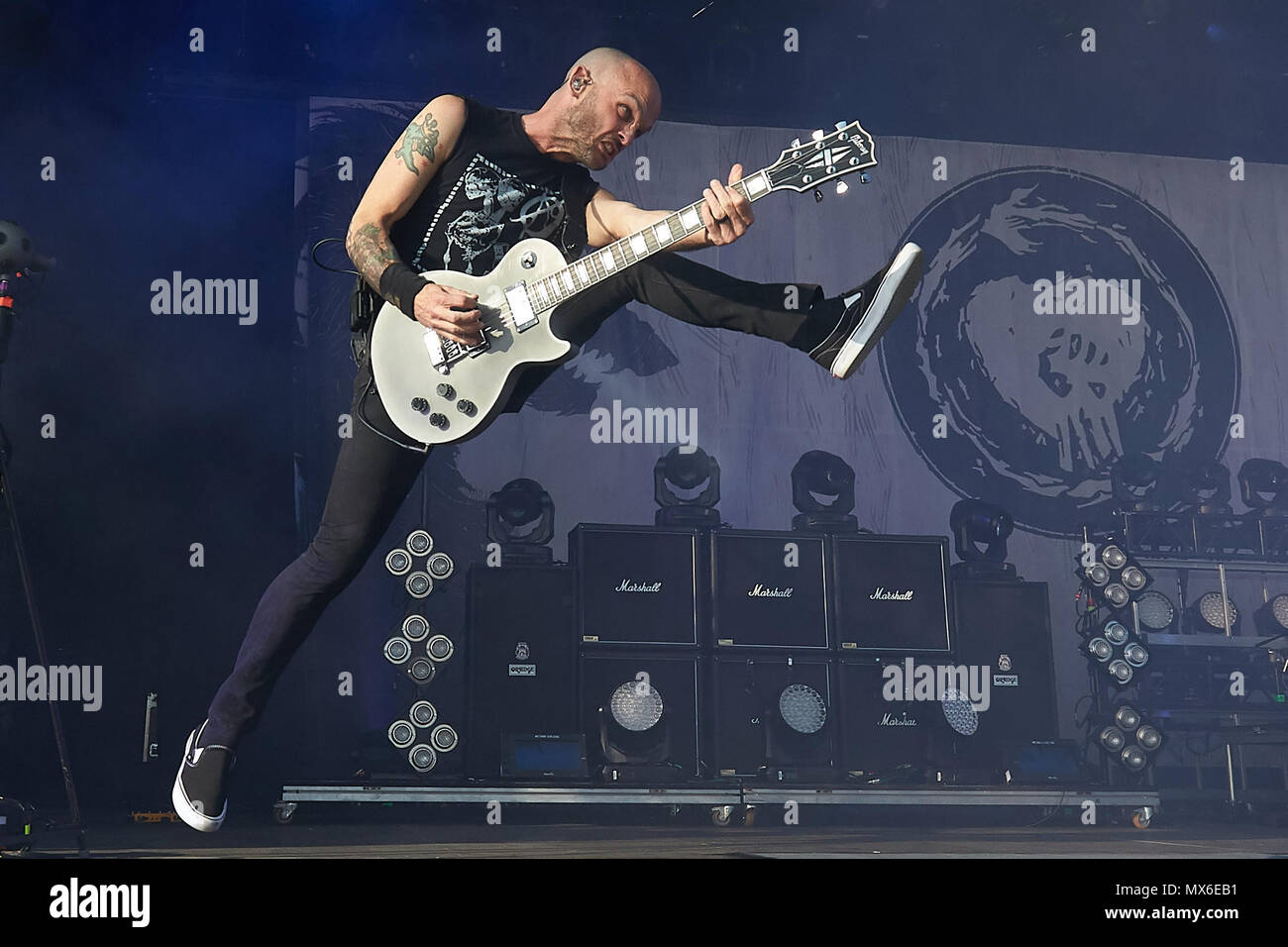 03 juin 2018, l'Allemagne, Nuerburg : guitariste Zach Blair performes sur la scène principale avec le groupe punk américain Rise Against au festival de musique "Rock am Ring". Photo : Thomas Frey/dpa Banque D'Images