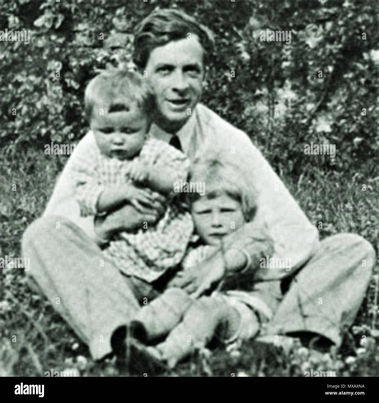 . Julian Huxley et ses fils . 1923. 330 Inconnu Julian Huxley et 2 fils Banque D'Images