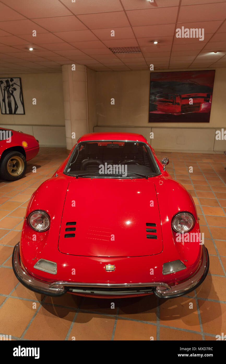 Monaco Top Cars Collection Musée de l'automobile, Ferrari Dino 246 GT 1973, Exposition de S.A.S. le Prince de Monaco, Collection de Voitures anciennes Banque D'Images