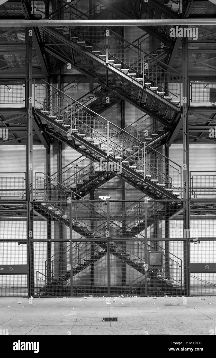 Fire Escape - Centre Pompidou, Paris, France. Banque D'Images