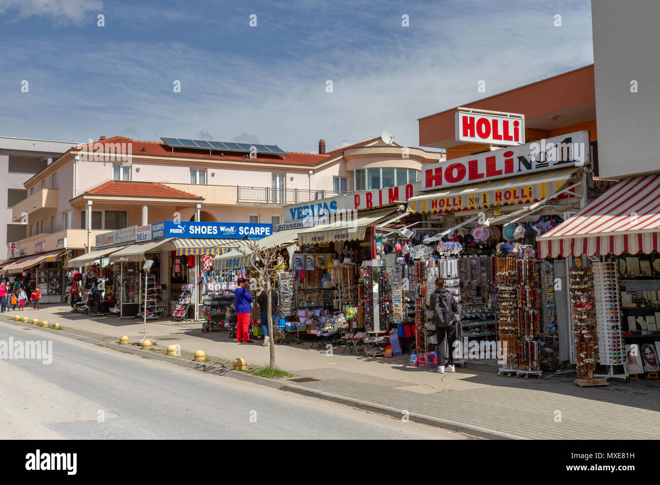 Boutiques de souvenirs religieux à Međugorje (ou Medjugorje), dans la Fédération de Bosnie-et-Herzégovine. Banque D'Images