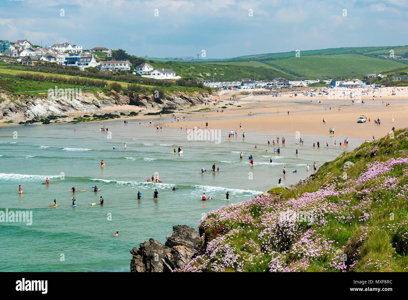 Au début de l'été, plage de porth newquay, Cornwall, Angleterre, Grande-Bretagne, Royaume-Uni, Banque D'Images