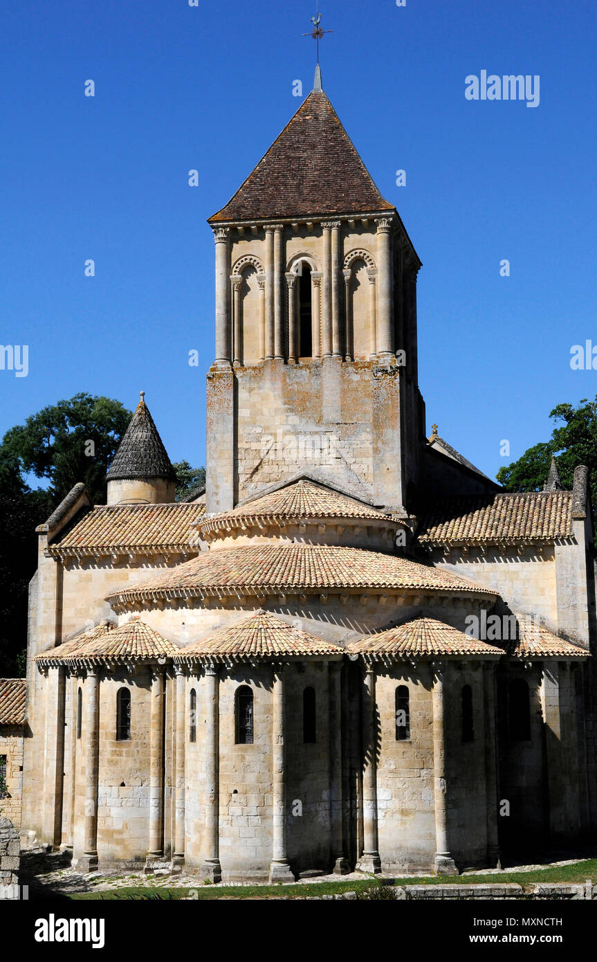 Melle (79) : chevet de l'église de Saint-Hilaire-de-Melle. Inscrit comme site du patrimoine mondial de l'UNESCO depuis 1998, comme faisant partie des sites du patrimoine mondial de Banque D'Images