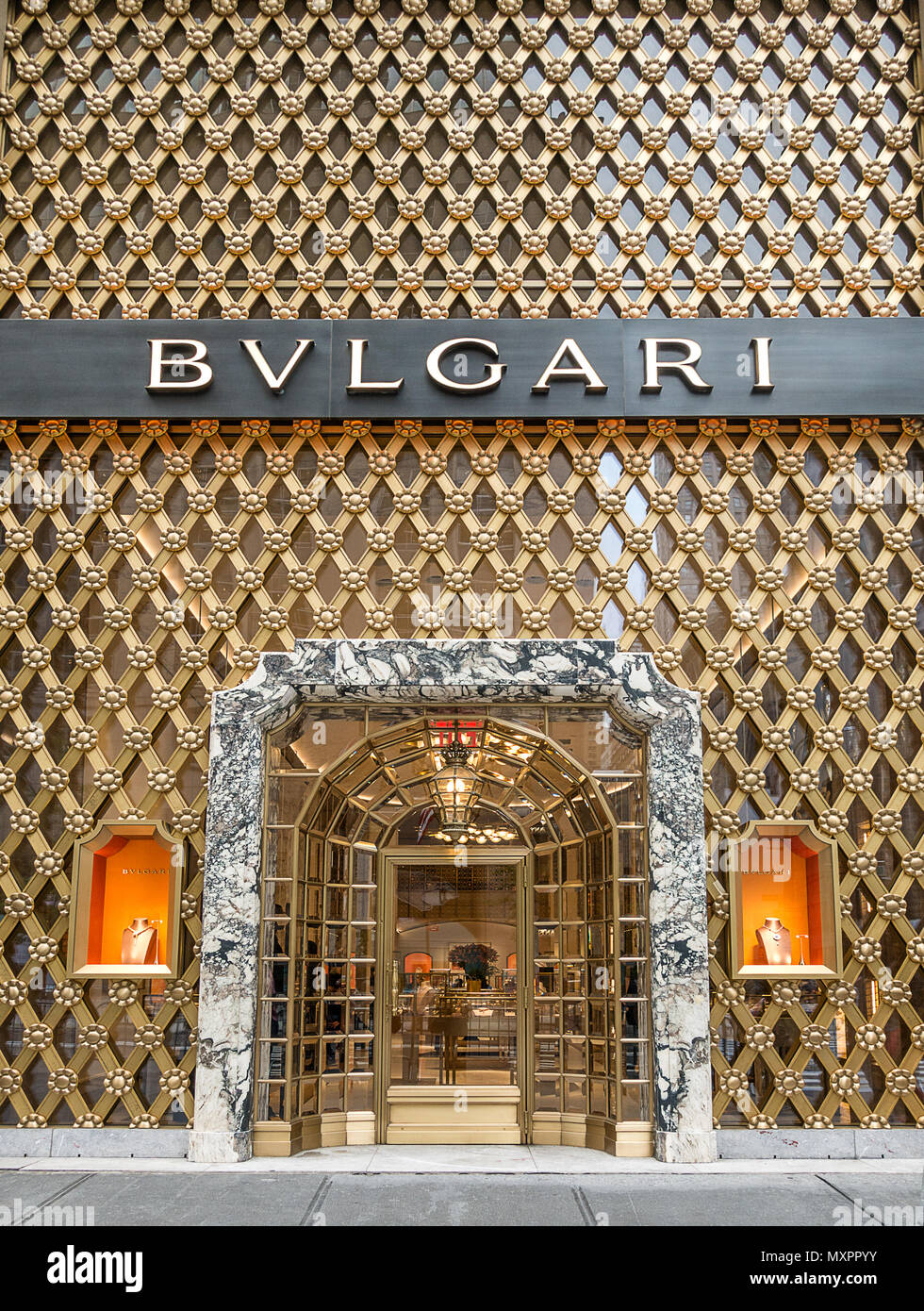 Bvlgari 5th Avenue store à New York City Banque D'Images