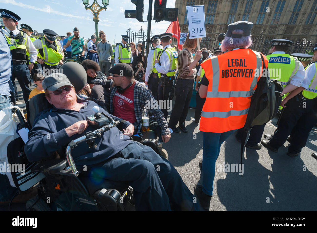 Le pont de Westminster, Londres. 7 septembre 2016. L'étape de manifestants une manifestation sur le pont de Westminster pendant plus d'une heure provoquant des chaos pour commut Banque D'Images