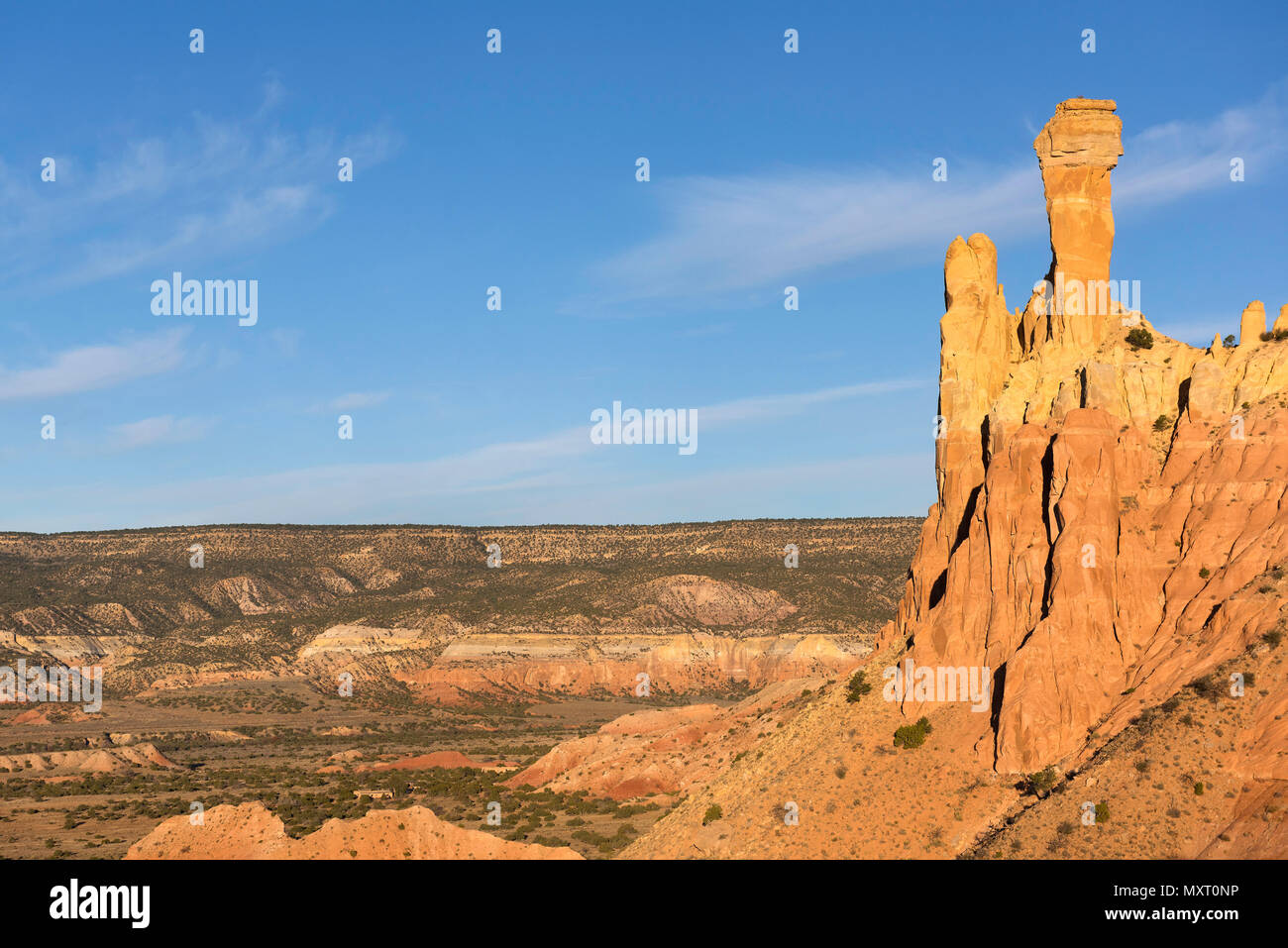 Chimney Rock, Ghost ranch, près de Abiquiu, New Mexico, USA Banque D'Images