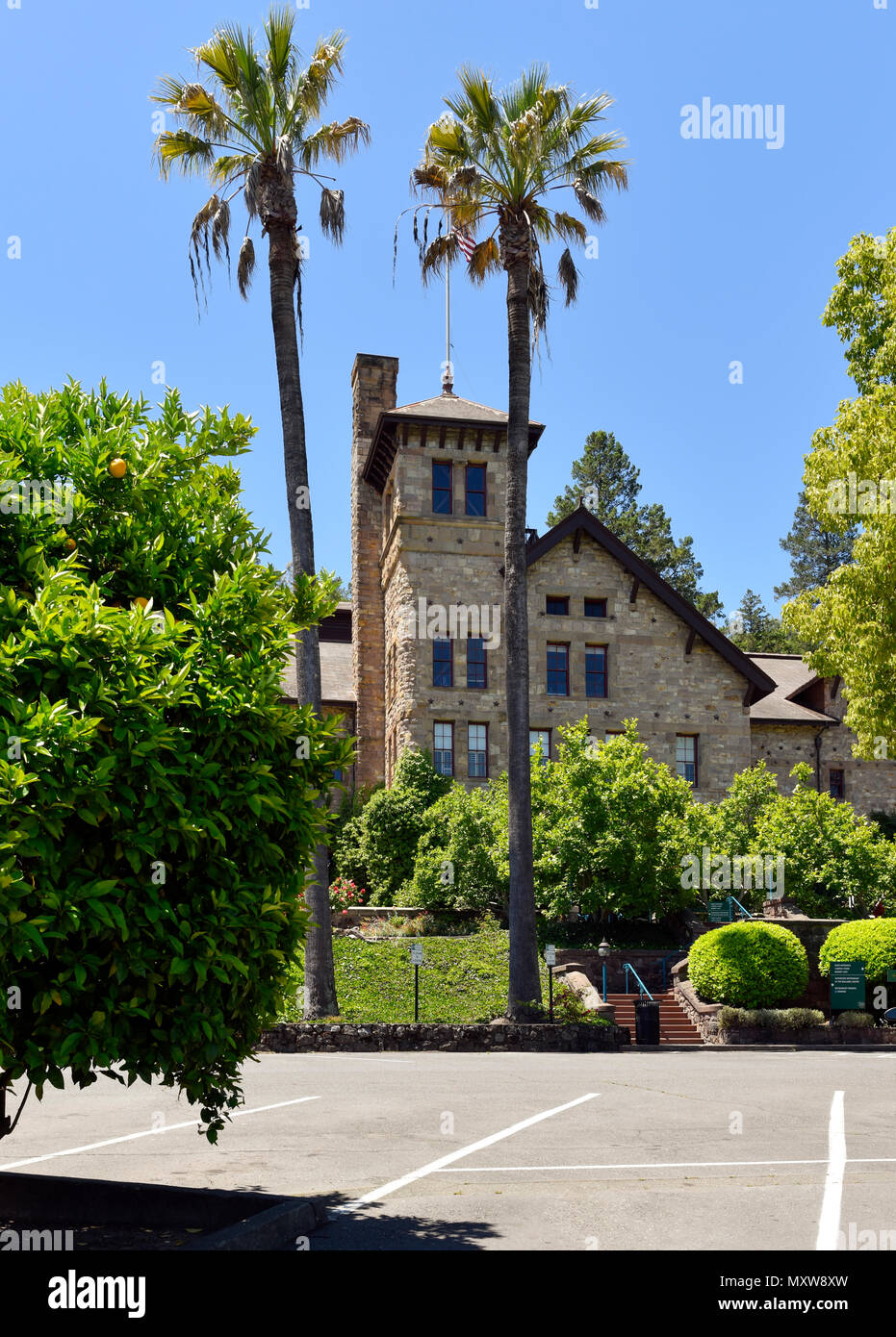 Napa Valley, Californie - entrée principale de l'Institut culinaire de l'Amérique, l'école culinaire. Banque D'Images