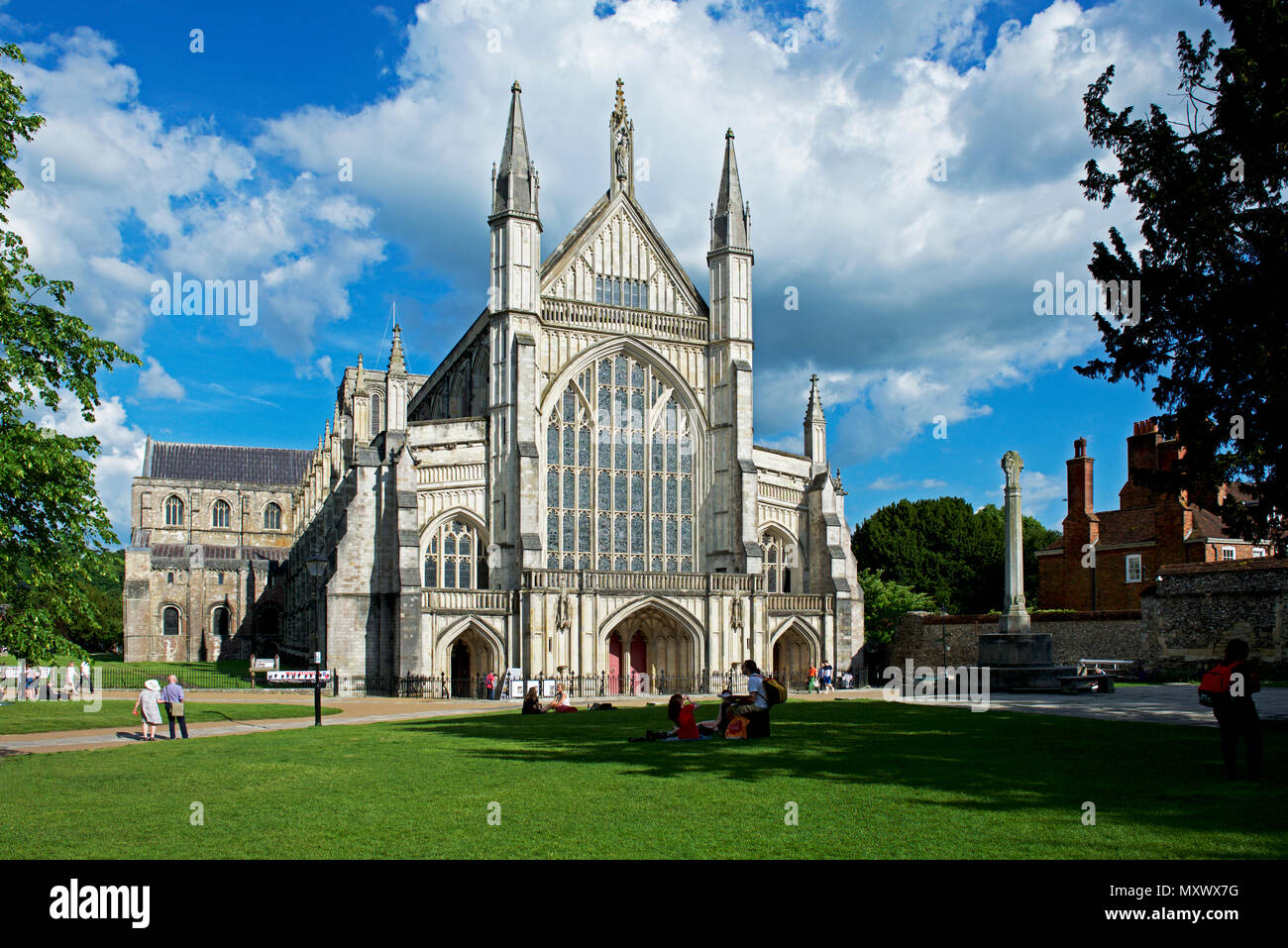 La cathédrale de Winchester, Hampshire, Angleterre, Royaume-Uni Banque D'Images