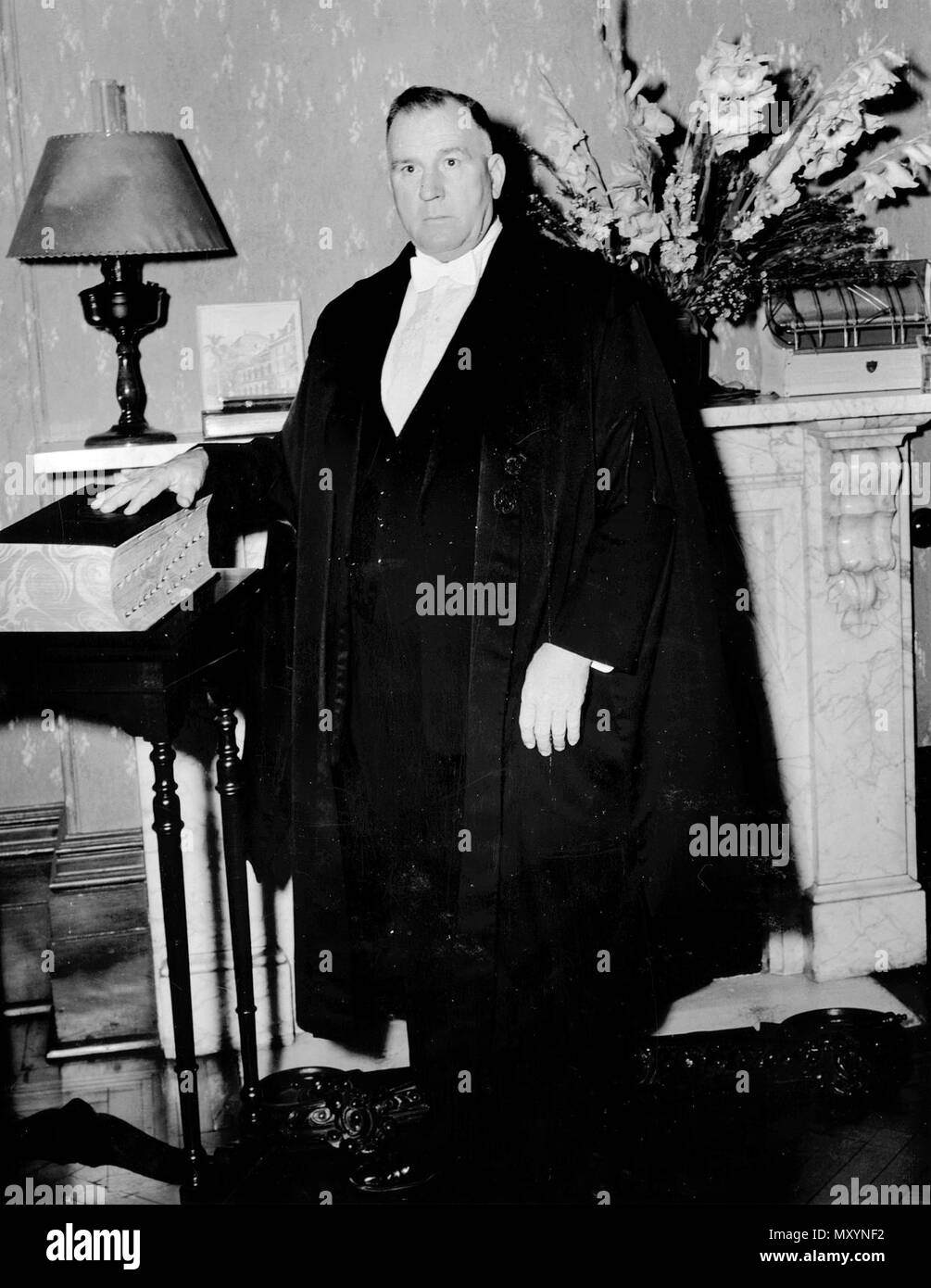 Ouverture du Parlement, le Président J Mann MLA, 4 août 1953. John Henry Mann était le président de l'Assemblée législative du Queensland 10 octobre 1950 au 3 juillet 1957. Banque D'Images