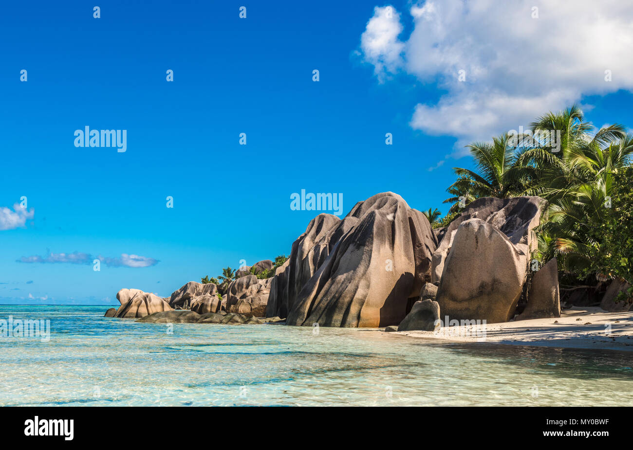 Plage de l'île tropicale, source d'argent, La Digue, Seychelles Banque D'Images