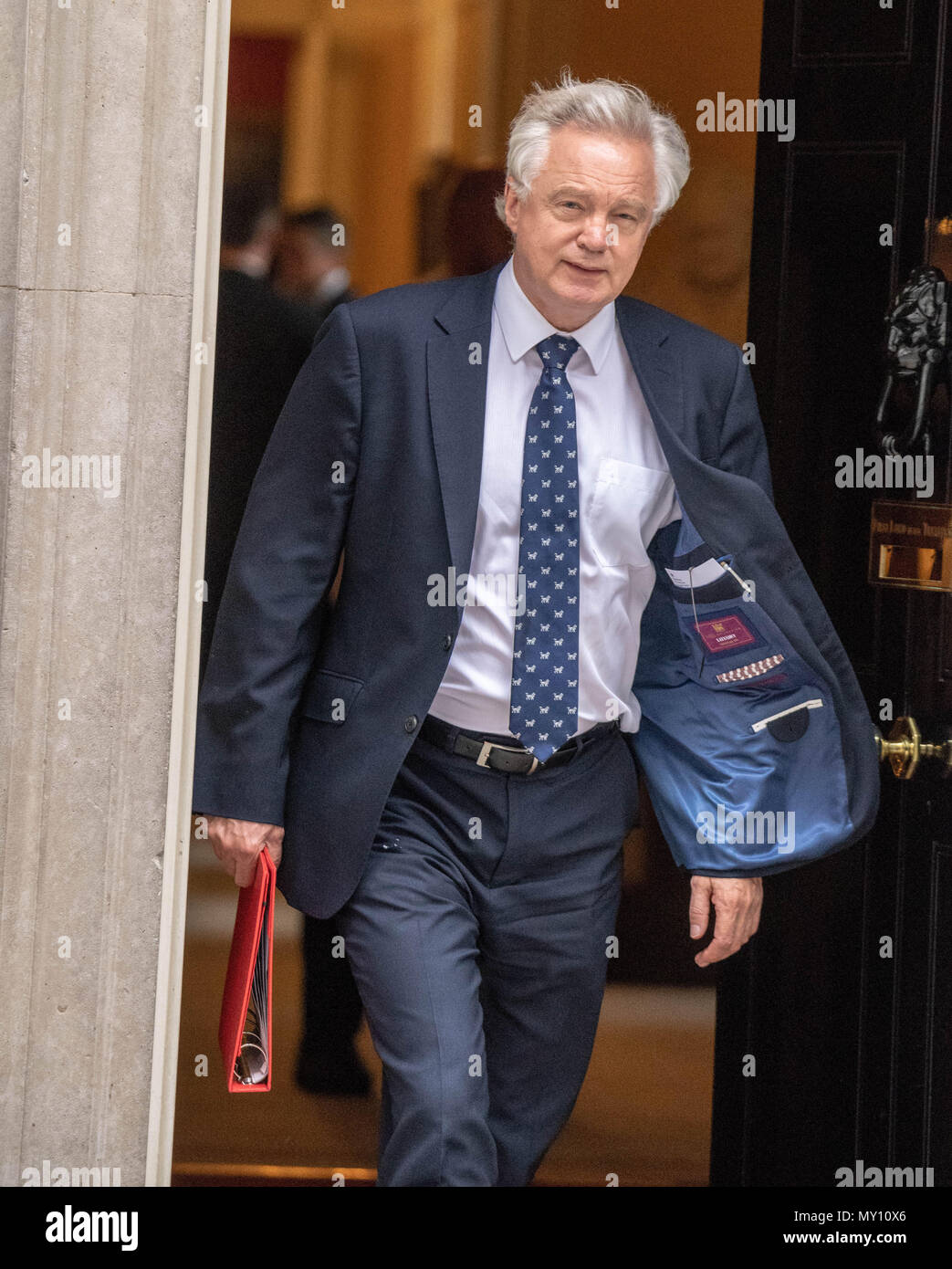 Londres, Royaume-Uni. 5 juin 2018, David Davis, Secrétaire, Brexit, feuilles réunion du Cabinet au 10 Downing Street, Londres, Royaume-Uni. Ian Davidson Crédit/Alamy Live News Banque D'Images