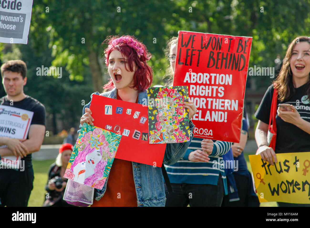 Londres, Royaume-Uni. 5 juin, 2018. L'avortement en Irlande du Nord, les manifestants Crédit : Alex Cavendish/Alamy Live News Banque D'Images