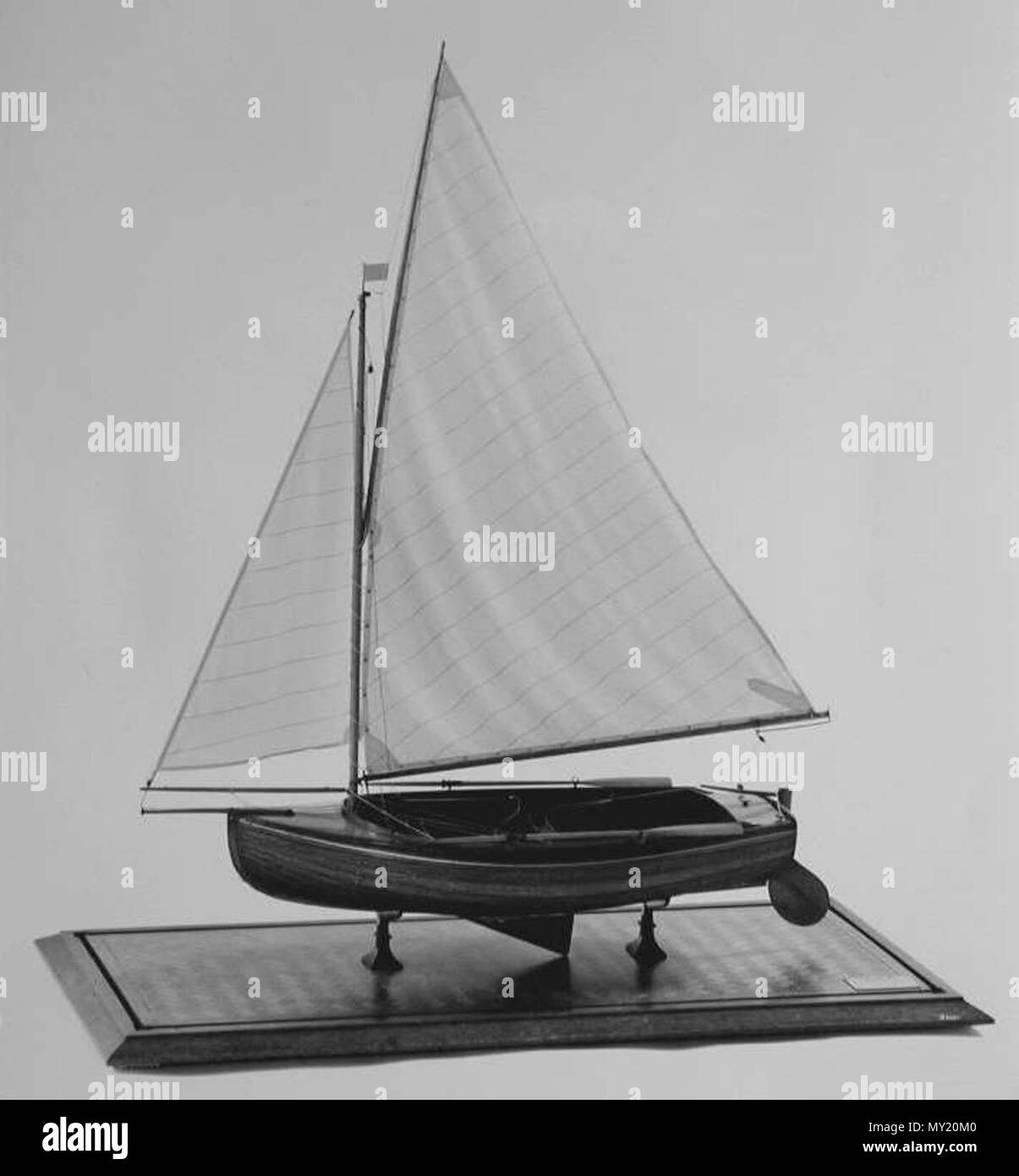 . Anglais : modèle de l'Scheldejol ou Olympique Meulan Class English : Scheldejol, très proche du Monotype national français utilisé aux Jeux olympiques de 1924, mais en construction à clin . 1923. 476 Scheldejol inconnu Banque D'Images