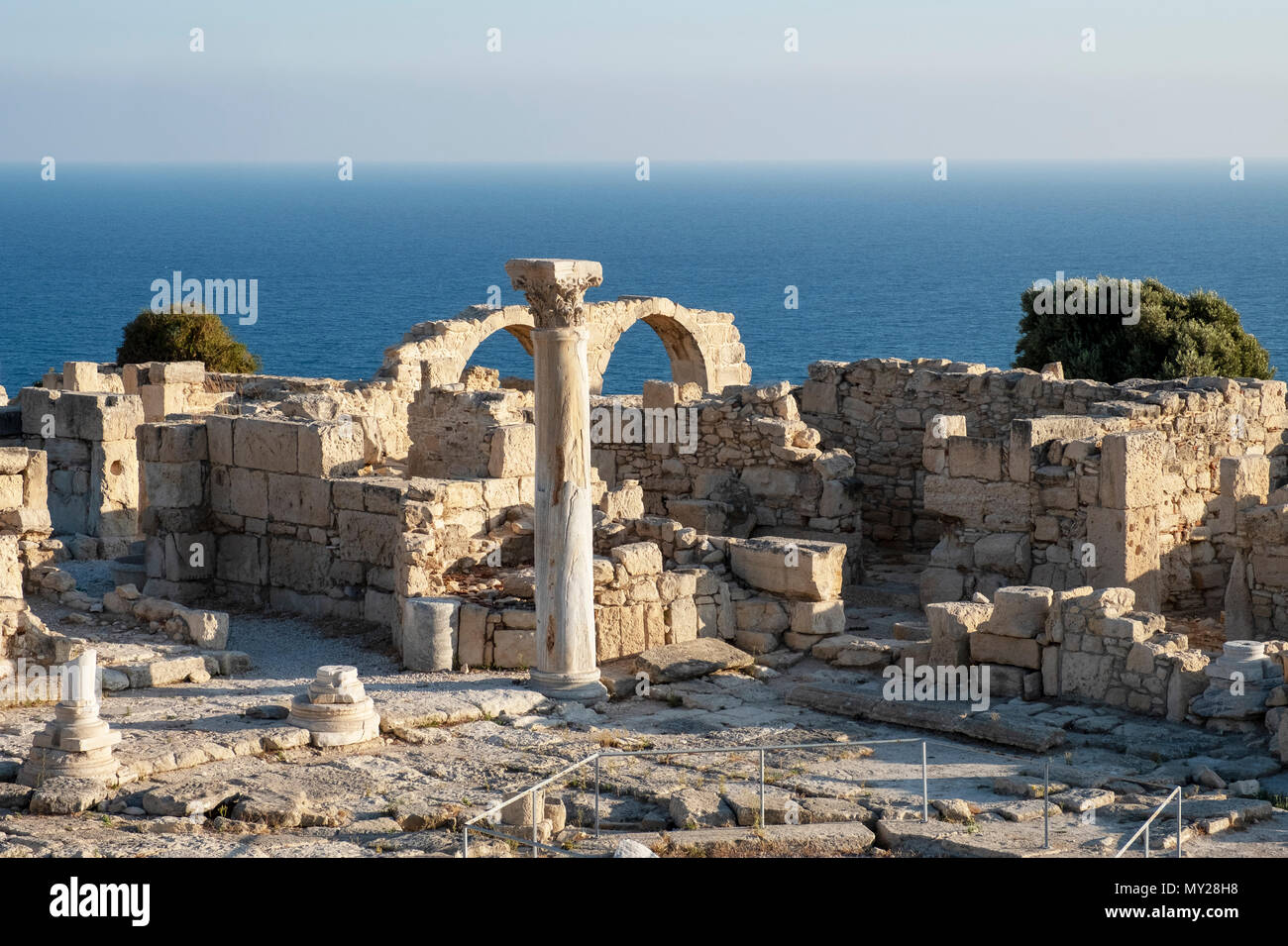 Ruines romaines anciennes à Kourion sur la côte sud de La République de Chypre Banque D'Images