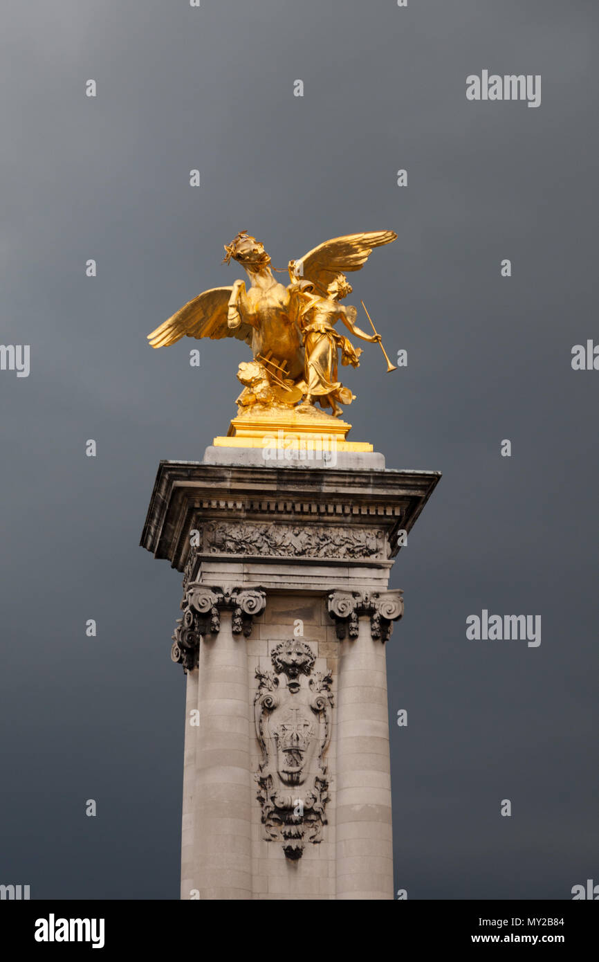 Pont Alexandre III pont, Paris, France, Europe. Banque D'Images