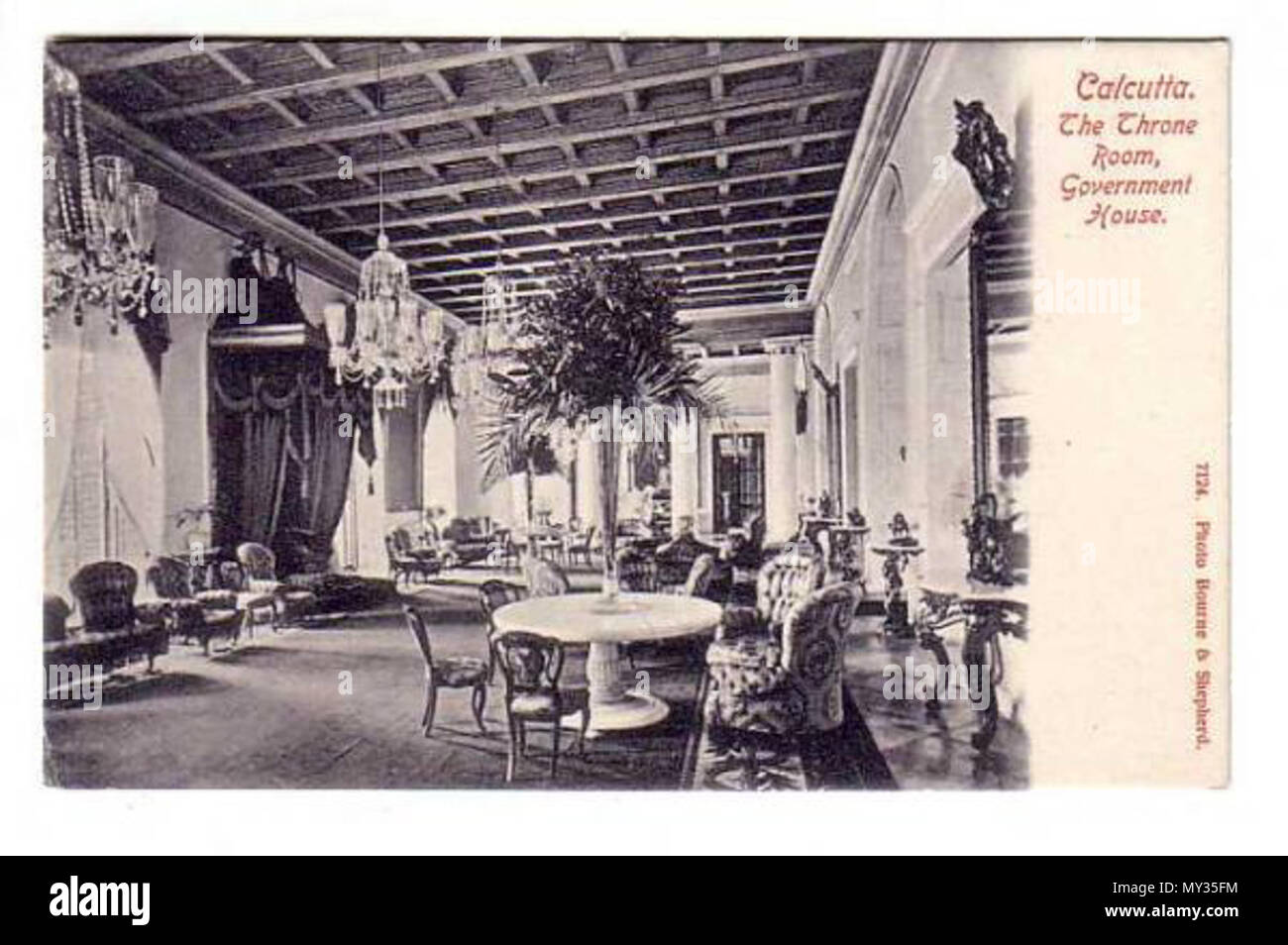 . English : 'La salle du trône, la Maison du Gouvernement," une carte postale d'après une photo de Bourne et Shepherd Source : ebay, décembre 2006 . Date inconnue. carte postale basé sur une photo de Bourne et Shepherd 523 La salle du trône, siège du gouvernement - une carte postale d'après une photo de Bourne et Shepherd Banque D'Images