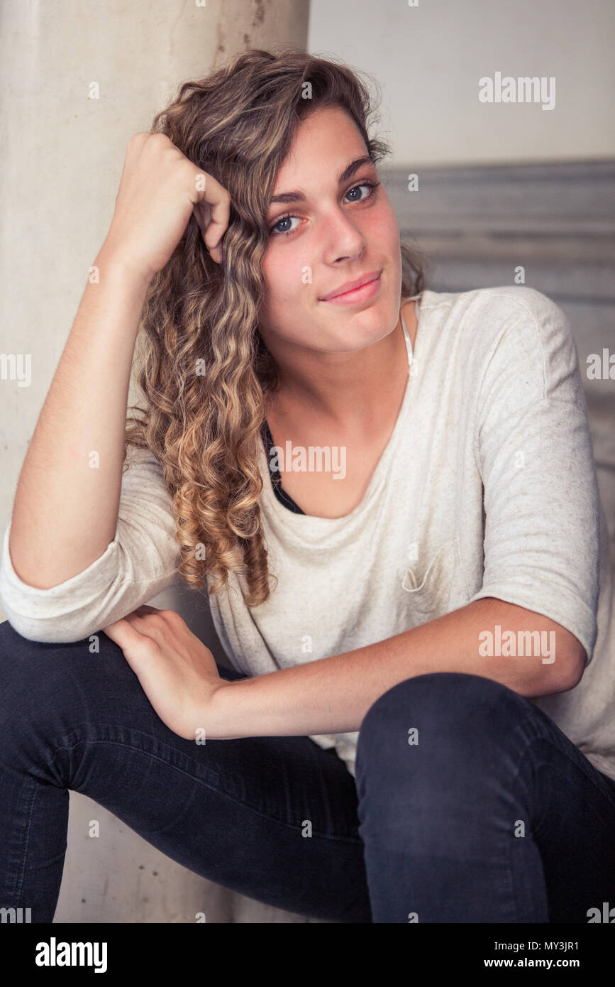 Teenage girl, portrait Banque D'Images