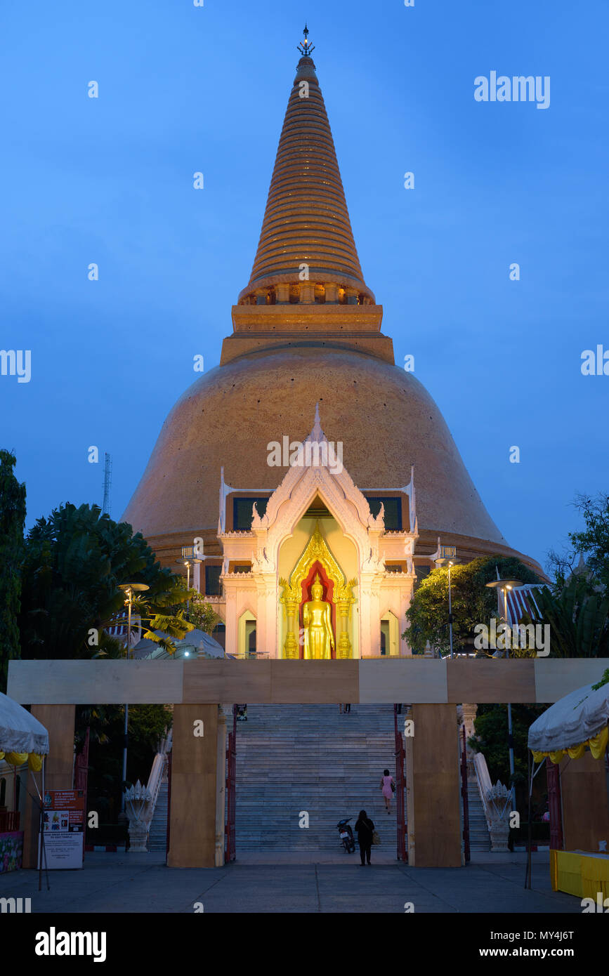 Phra Pathommachedi Temple de Nakhon Pathom, Thaïlande Banque D'Images