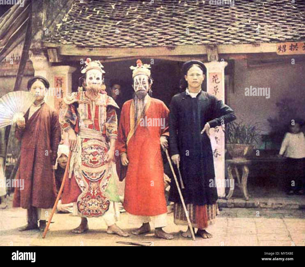 . Anglais : Village acteurs, Hanoi, mai juin 1916 . 1916. 551 acteurs Village inconnu Banque D'Images