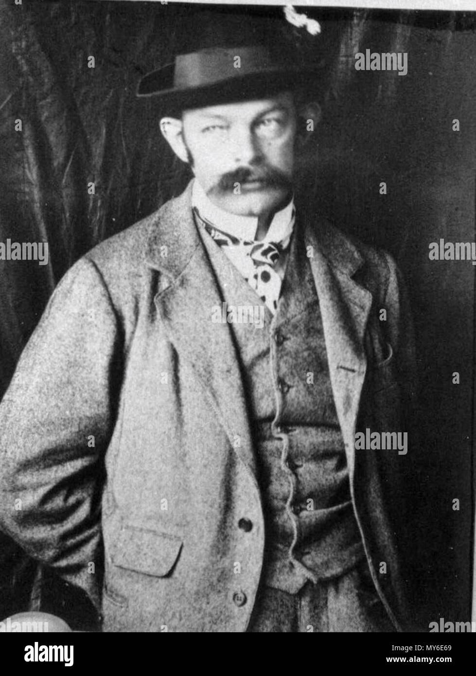 . Deutsch : Carl Graf von Attems-Petzenstein, 1868 - 1952 . 2 septembre 2012. Attems-Petzenstein Gräfin Emma c. 97 Carl Graf von Attems-Petzenstein, 1868 - 1952 Banque D'Images