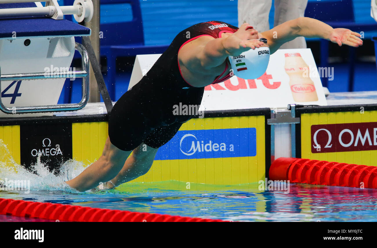 BUDAPEST, HONGRIE - 24 juillet : Katinka Hosszu de Hongrie au début de la women's 100m dos lors de la 11 journée du monde de la FINA à Duna Arena le 24 juillet 2017 à Budapest, Hongrie. (Photo de Roger/Sedres ImageSA/Gallo Images) Banque D'Images