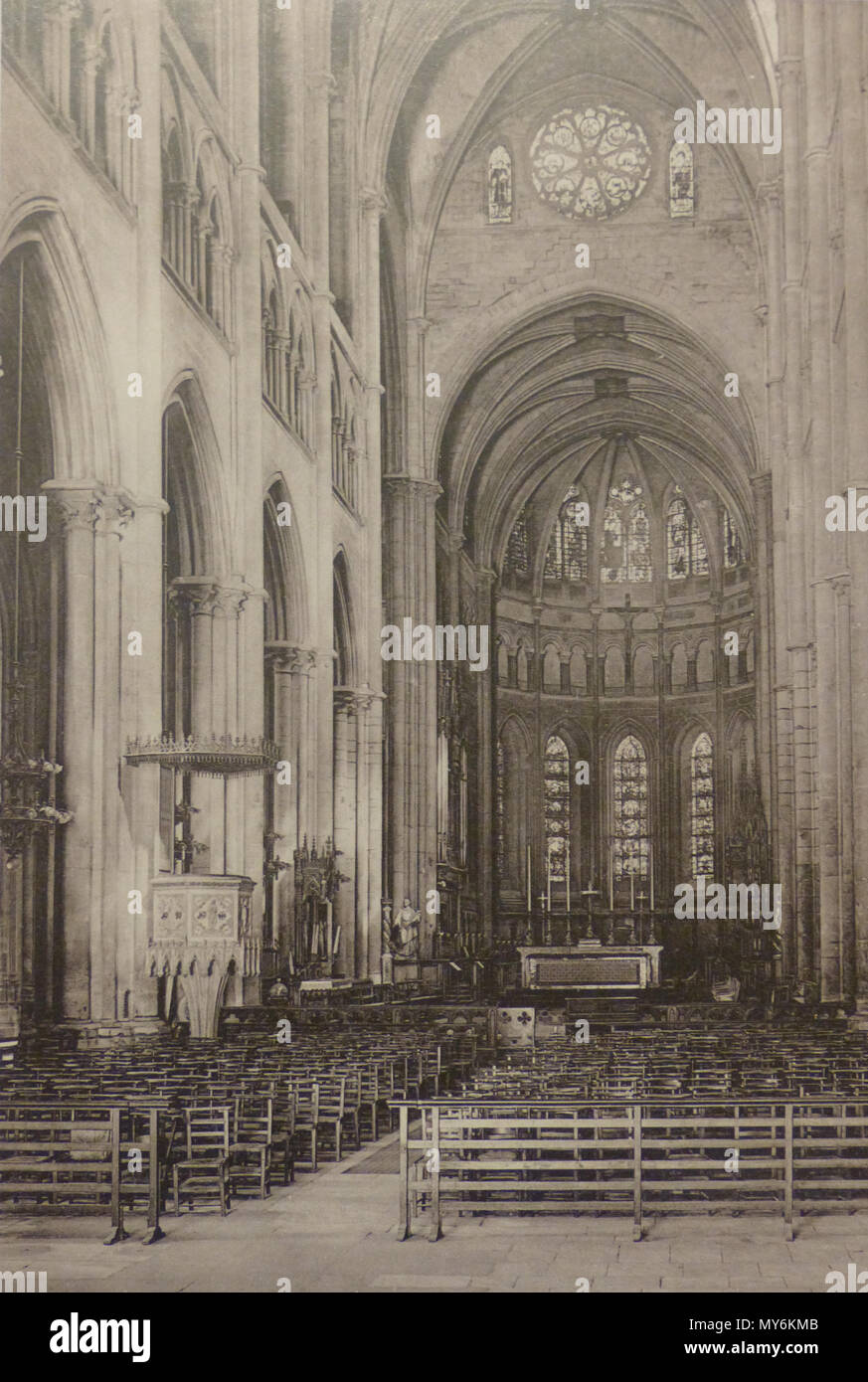 102 Cathédrale intérieur fin XIXe Banque D'Images