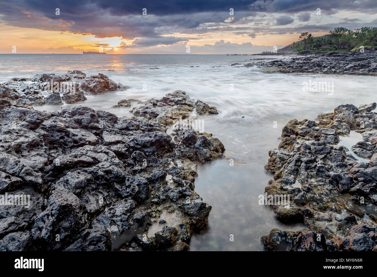 Coucher du soleil à La Perouse Bay à Maui, Hawaii Banque D'Images