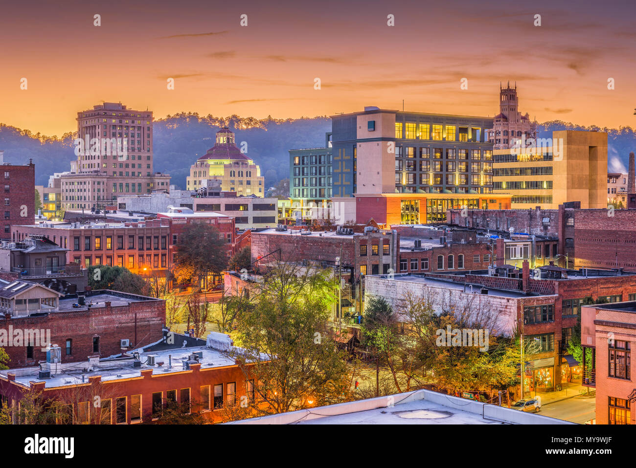 Asheville, en Caroilna, USA Centre-ville à l'aube. Banque D'Images