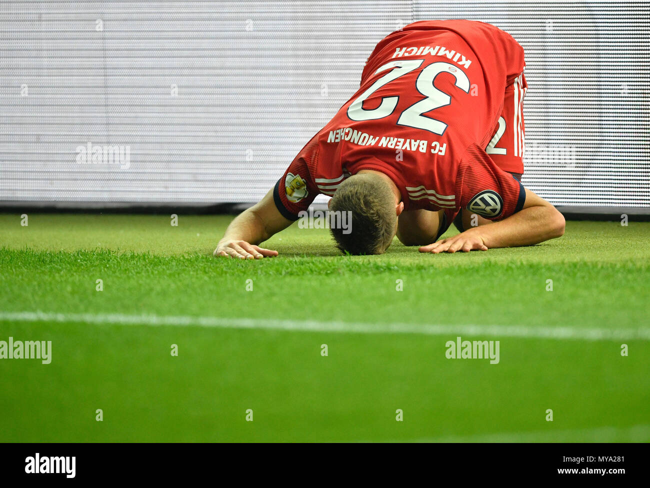 Joshua Kimmich FC Bayern Munich déçu, DFB 2018 Final, du Stade Olympique de Berlin, Allemagne Banque D'Images