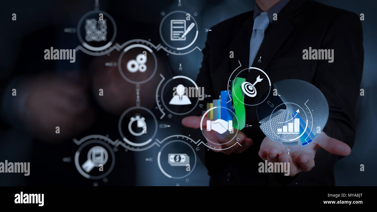 La gestion des processus métiers à l'automatisation du workflow et d'engins dans le schéma synoptique virtuel.businessman part travailler avec les nouvelles de l'informatique moderne et busi Banque D'Images