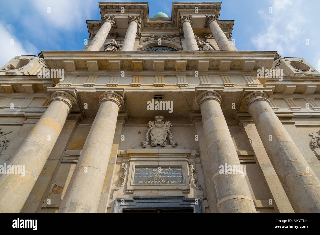 Façade de l'église des Carmes. Varsovie. Pologne Banque D'Images