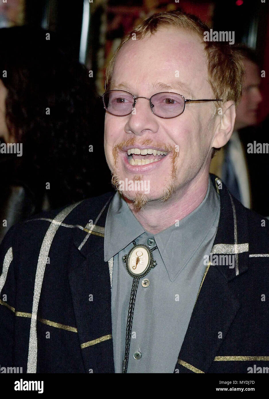 12 Dec 2000, Los Angeles, Californie, USA --- Danny Elfman à la première de 'l'homme de famille'. 12/12/00 - Los Angeles, CA --- Image par © USADanny / MichelB Elfman Red Carpet Event, Vertical, USA, Cinéma, Célébrités, photographie, Bestof, Arts, Culture et divertissement, Célébrités Topix fashion / Vertical, Best of, événement dans la vie d'Hollywood, Californie - Tapis rouge et en backstage, USA, Cinéma, Célébrités, cinéma, télévision, Célébrités célébrités musique, photographie, Arts et culture, Bestof, divertissement, Topix, vertical, une seule personne, tsuni@Gamma-USA.com headsho enquête Banque D'Images