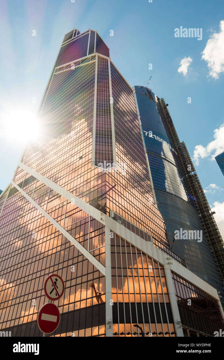 Le Mercure City Tower, Moscou, Russie. Photographié en août 2015. Banque D'Images