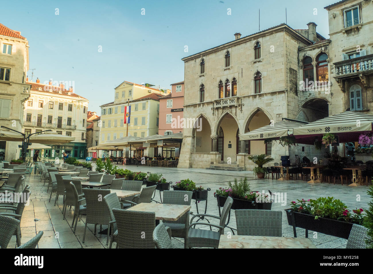 La place principale de la vieille ville de Split, Croatie. Banque D'Images