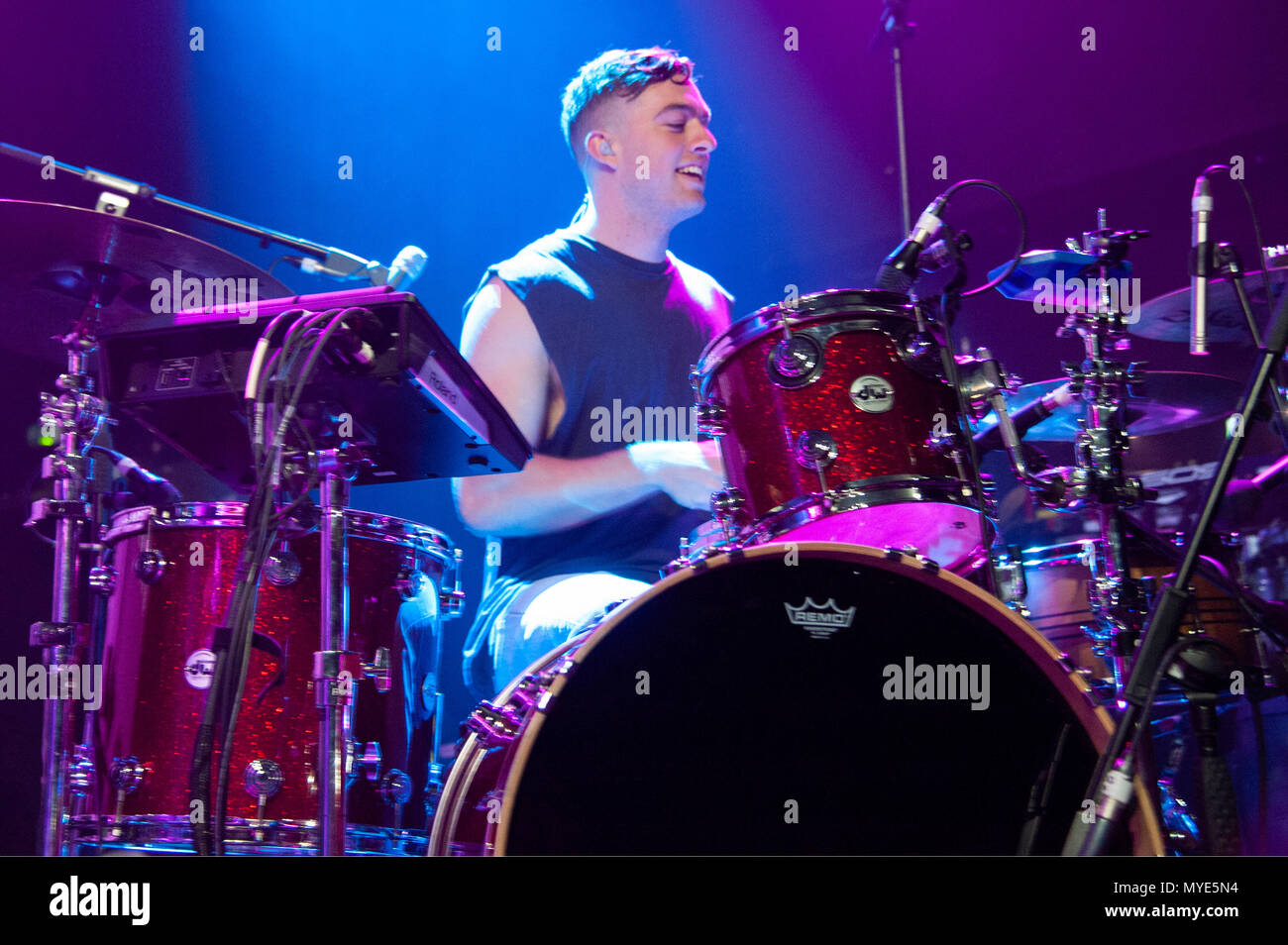 Projet Drax, un groupe de quatre musiciens de Nouvelle-Zélande, réchauffer la foule en première partie de Camila Cabello dates au Royaume-Uni sur son plus jamais la même tournée, 02 Academy Birmingham, Royaume-Uni, le 6 juin 2018. Créé en 2014, projet Drax ont déjà soutenu les deux Lorde et Ed Sheeran en tournée en Nouvelle-Zélande. Leur seul réveillé tard acquise conisderable popularité sur Spotify en 2017. Crédit : Antony l'ortie/Alamy Live News Banque D'Images